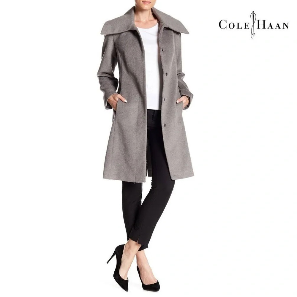 Cole Haan Signature Wool Blend Stand Up Collar Coat Snap closure fully lined